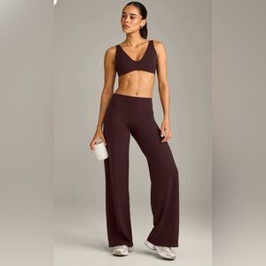 Oner Active straight leg softmotion plum brown small regular NWT